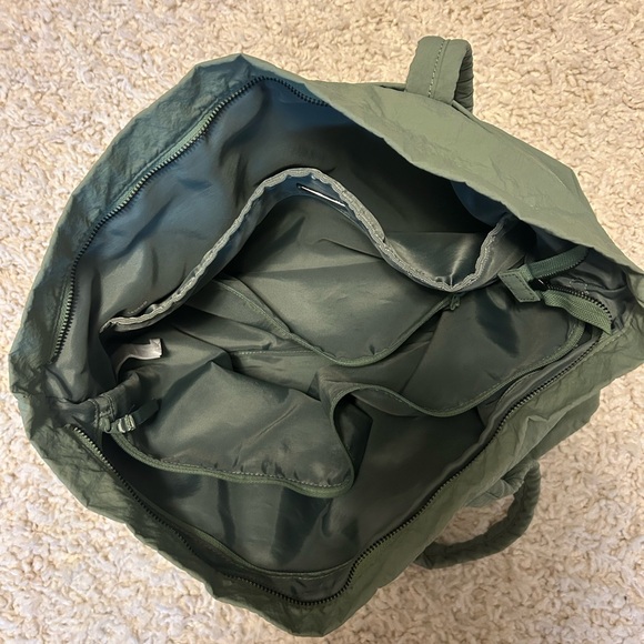 Lululemon Tote Bag - Picture 5 of 7